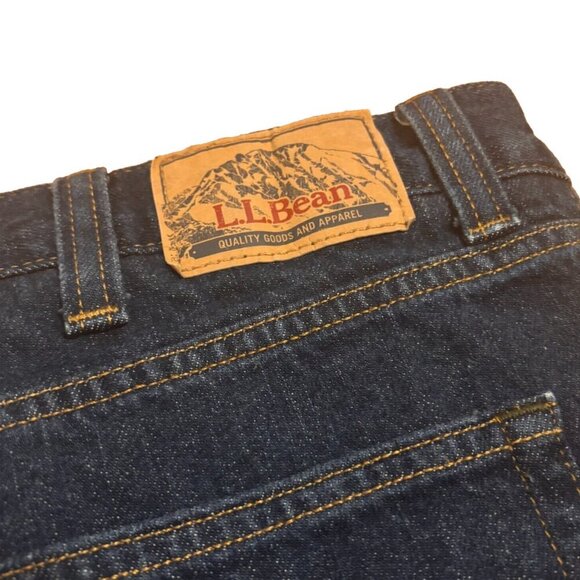 LL Bean Jeans Mens 40x29 Blue Denim Natural Fit - Picture 4 of 4
